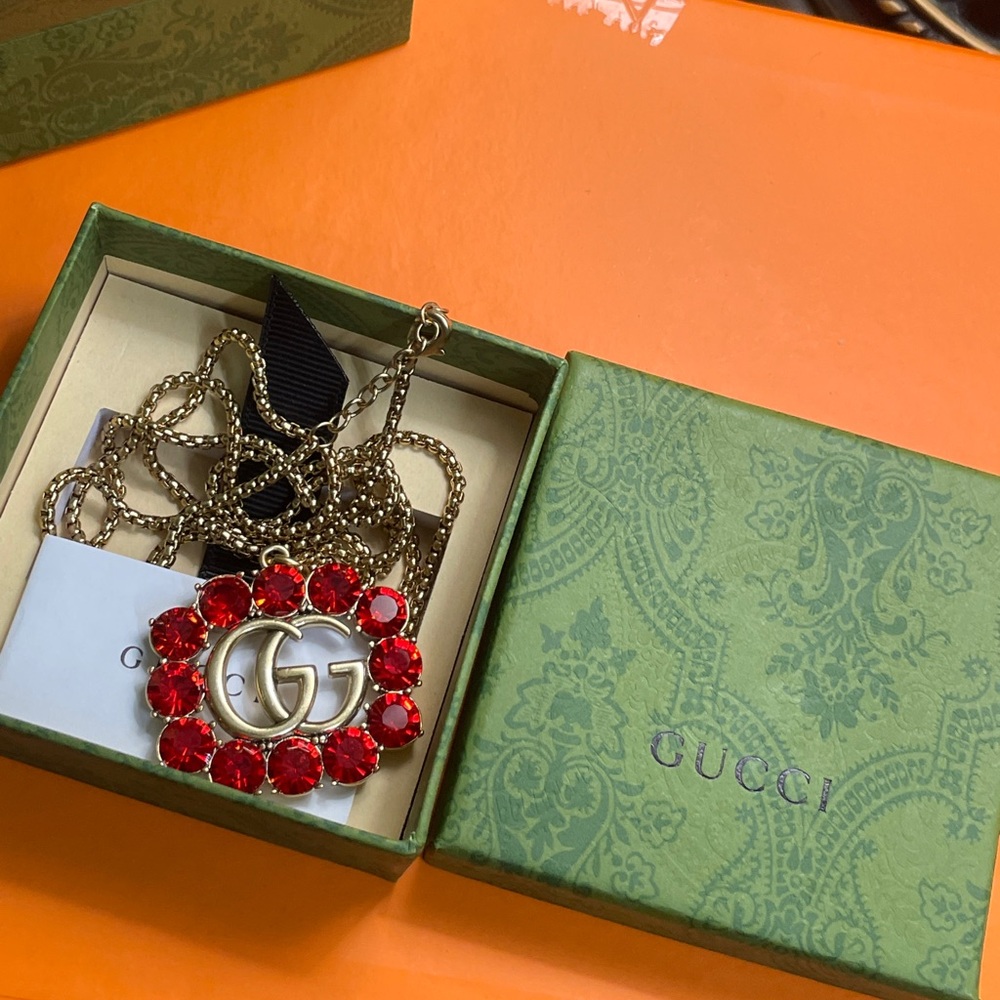 Gucci - Picture 5 of 15